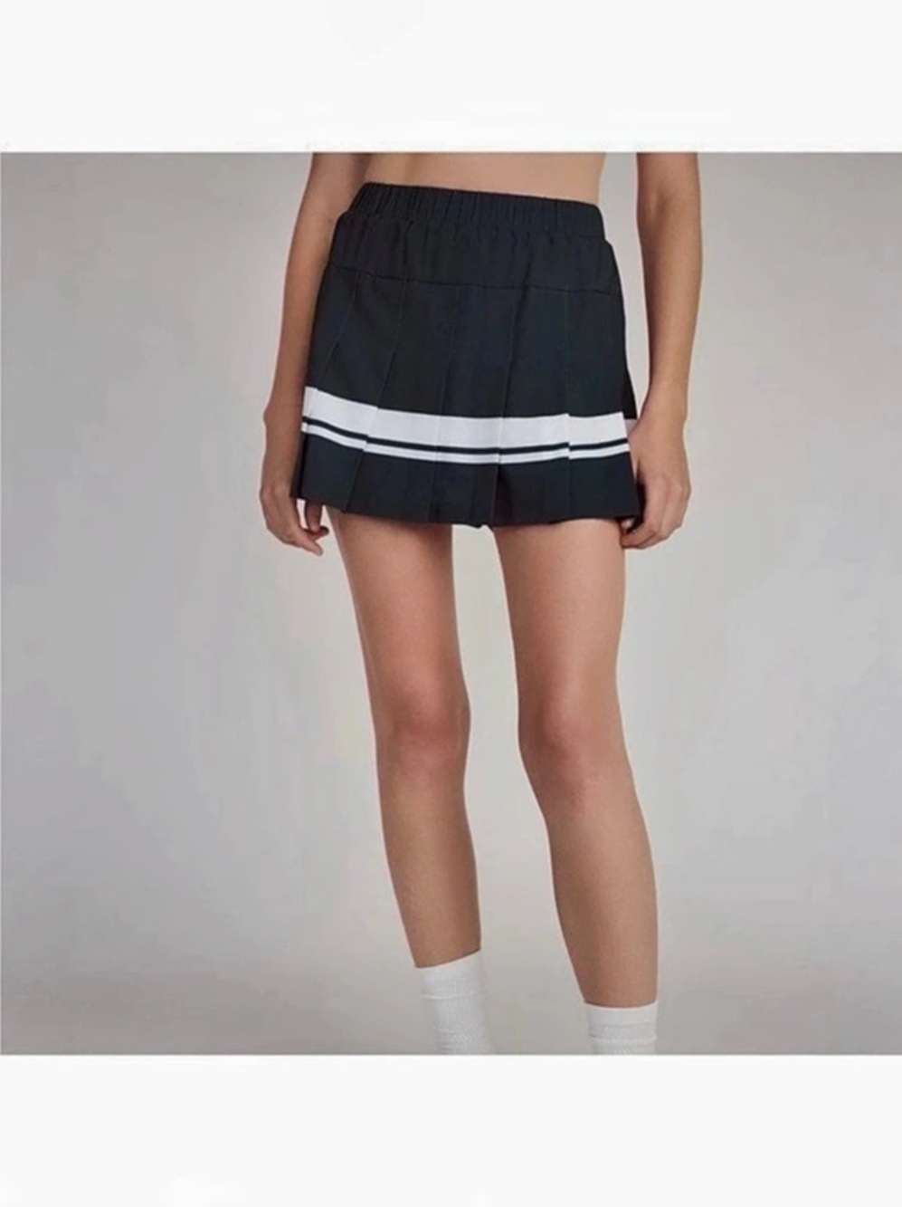 Mondetta Varsity Stripe Skirt Mini Skirt in Green & White NWT
